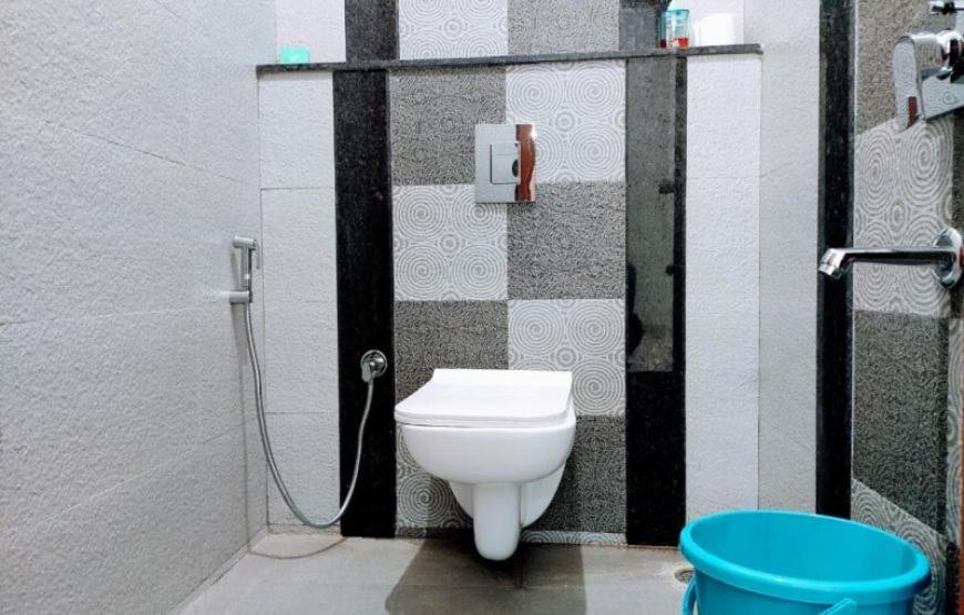 Lavish Living Villa Varanasi Bagian luar foto